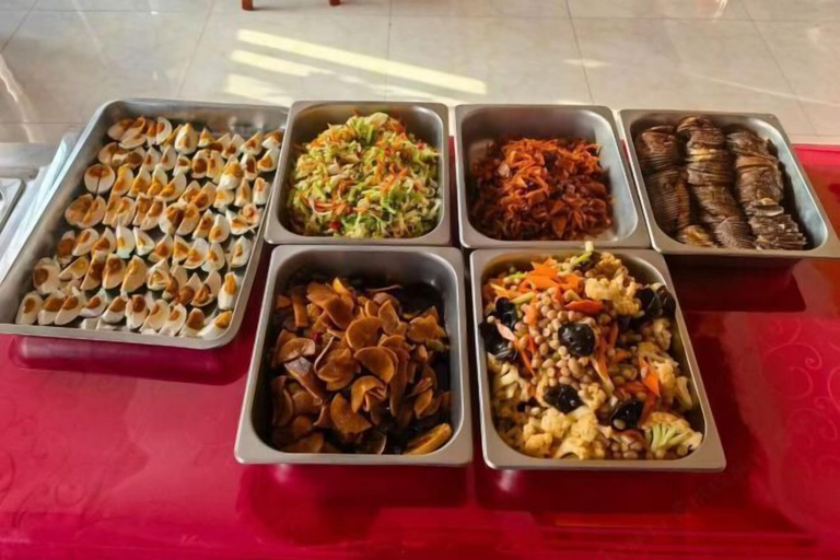 Food & Drinks 4, Holiday Inn Wulagai Management Area, Xilin Gol