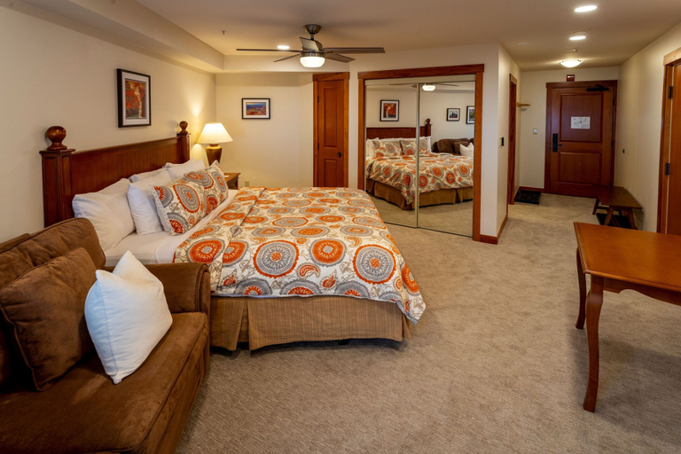Room, 1307b - King Standard Eagle Springs West Hotel Room, Salt Lake