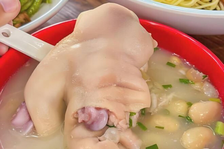 Food & Drinks 5, Homeinn · neo (Chengdu Chunxi Road Taikoo Li Store), Chengdu