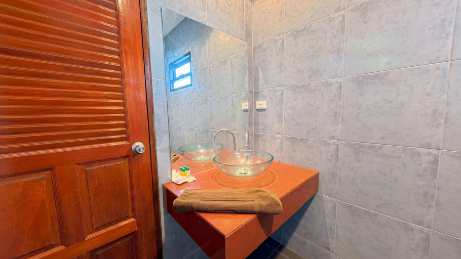 Bathroom 3, Baan Phu Chalong Place, Pulau Phuket