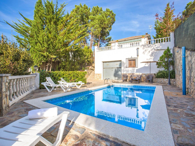 3, Villa near beach in Lloret de Mar, Girona