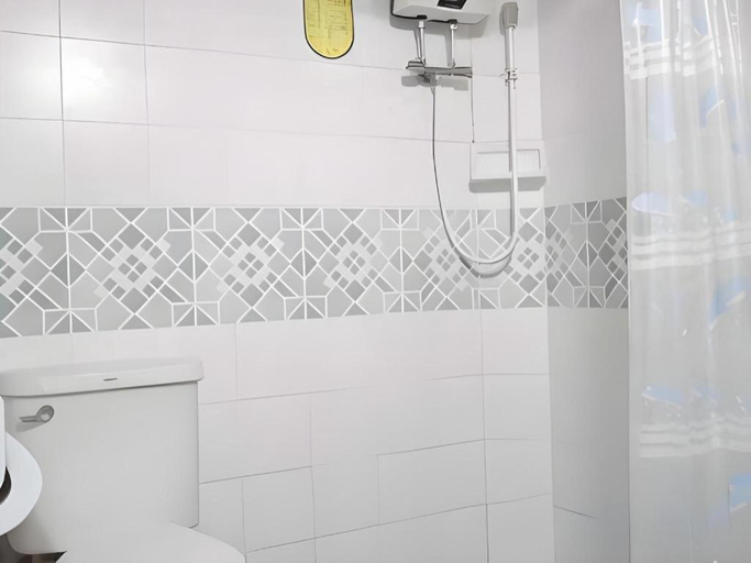 Bathroom, Phucome Resort, Khao Kho