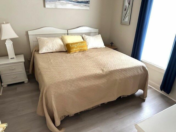 Room 4, 4809 Luster Leaf Circle Magnolia Pointe 202 2br 2ba 2 Bedroom Condo by RedAwning, Horry
