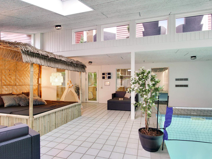 Pool 3, 5 Star Holiday Home in Ebeltoft, Syddjurs
