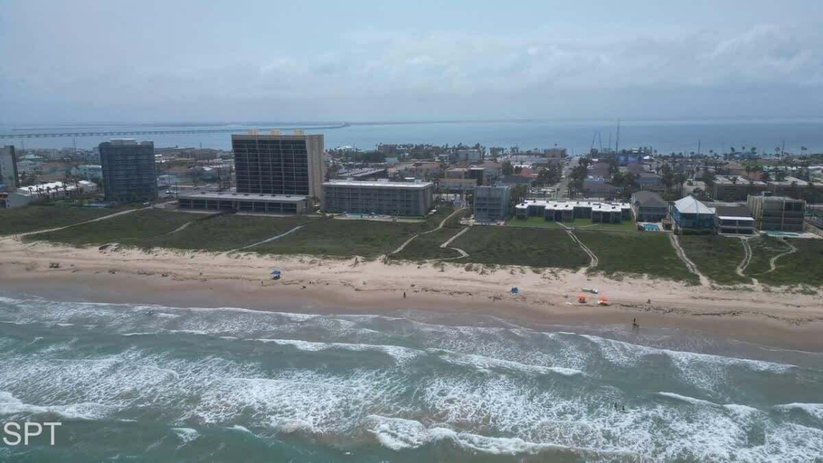 Beach 4, Los Cabos I #5 2 Bedroom Condo by RedAwning, Cameron