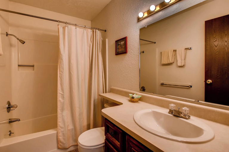 Bathroom 2, Unique, Mountain 4 Br 4 Bedroom Condo - No Cleaning Fee! by RedAwning, Gunnison