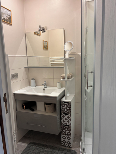 Bathroom 5, LA VILLA MIRABELLE, Calvados