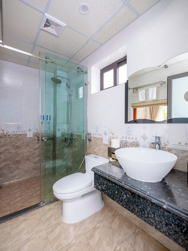 Bathroom 4, Lys Homestay, Hoa Lư