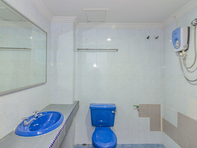 Bathroom 3, Hotel O New Sabah, Kota Kinabalu