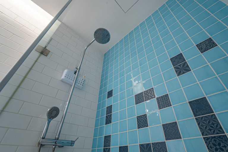 Room 4, Nomad s Lux - 1bdr The Secret Corner, Porto