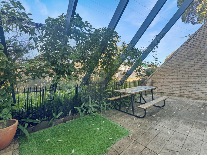 Exterior view, 'Broulee Break' -2-Bed Beach House with Games Room, Eurobodalla