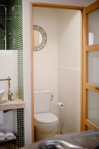Room 3, Suite de Diane Jacuzzi - Premi re Conciergerie, Gard