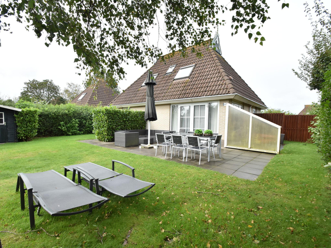 Others 5, Wellness aan het Water in Earnewoude, Tytsjerksteradiel
