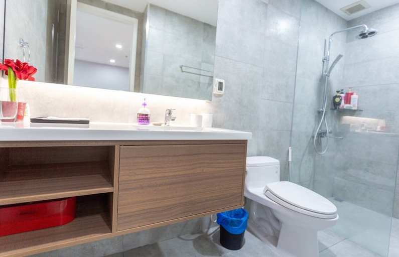 Bathroom 4, Golden Mansion Vista Suite Apartments, Ho Chi Minh City