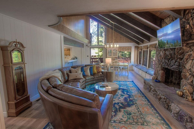 Living area 3, Cold Montgomery Creek 4 Bedroom Home by RedAwning, El Dorado