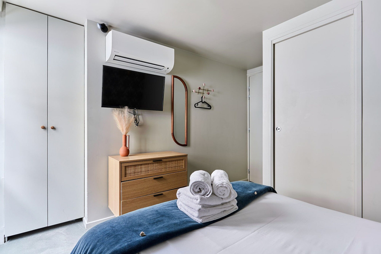 Bedroom 4, Charming Studio Center of Paris, Paris
