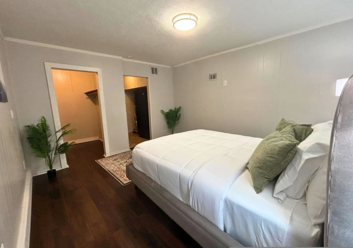 Room 5, Retro 1BR Near Downtown Quiet Comfy Stay, Houston
