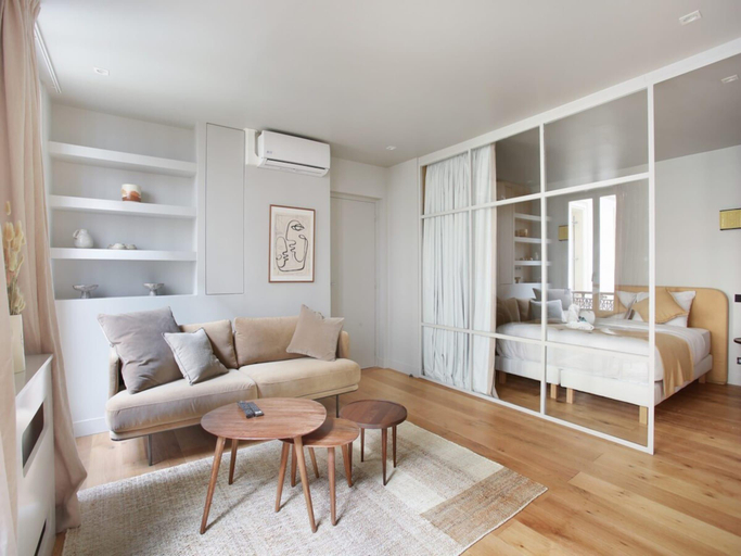 5, Sublime Apartment AC Paris  Center, Paris