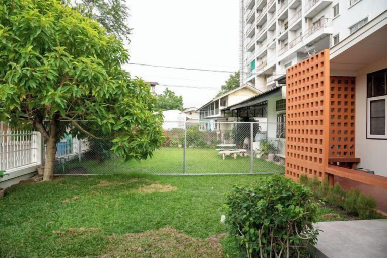 Others 4, Ray's Home,3Br with Front Yard,Walkable to Nimman, Muang Chiang Mai