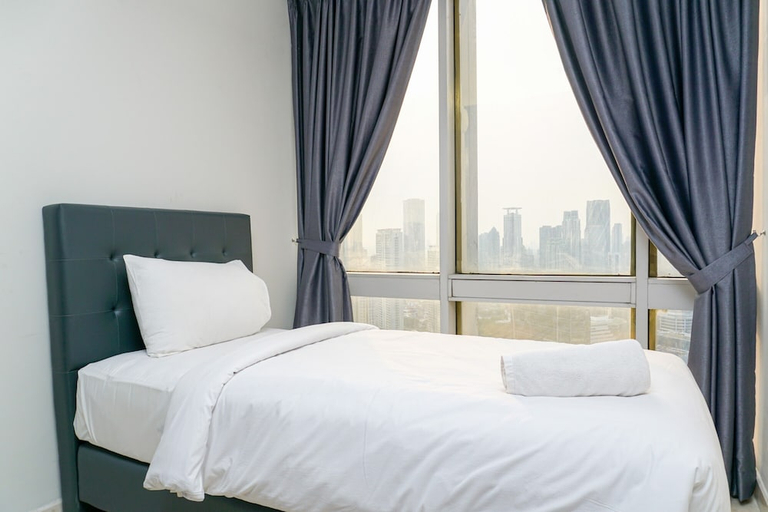 Bedroom 2, Modern Furnished 2BR at The Empyreal Condominium Epicentrum Apartment, Jakarta Selatan