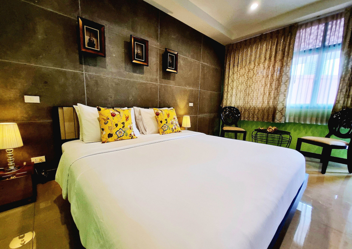 Bedroom 3, Focal Local Bed and Breakfast, Khlong San