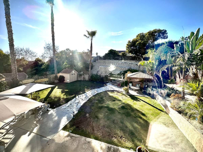 Room 5, Crestview Oceanside Retreat With Yard Pets, San Diego