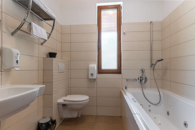 Bathroom, Archa restaurant a hotel, Olomouc