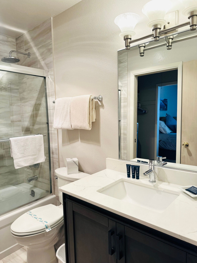 Bathroom 3, Hawks View 3 Bedroom Home by RedAwning, El Dorado