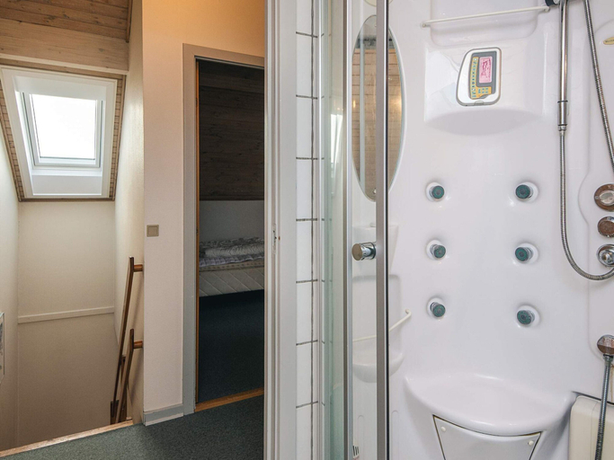 Bathroom, 6 Person Holiday Home in Romo, Tønder