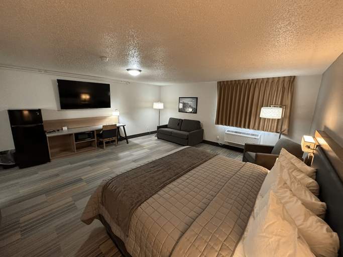Bedroom 3, Park Inn by Radisson Maryville, Nodaway