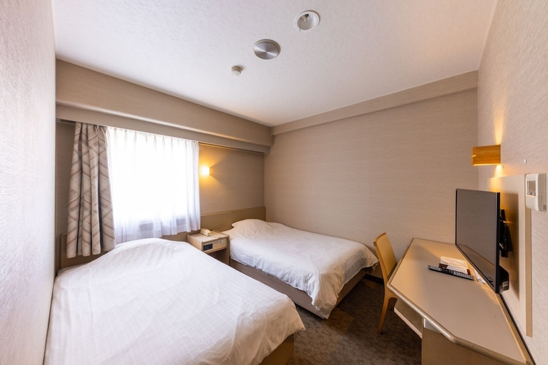 Bedroom 2, Orient Hotel Kochi, Kōchi