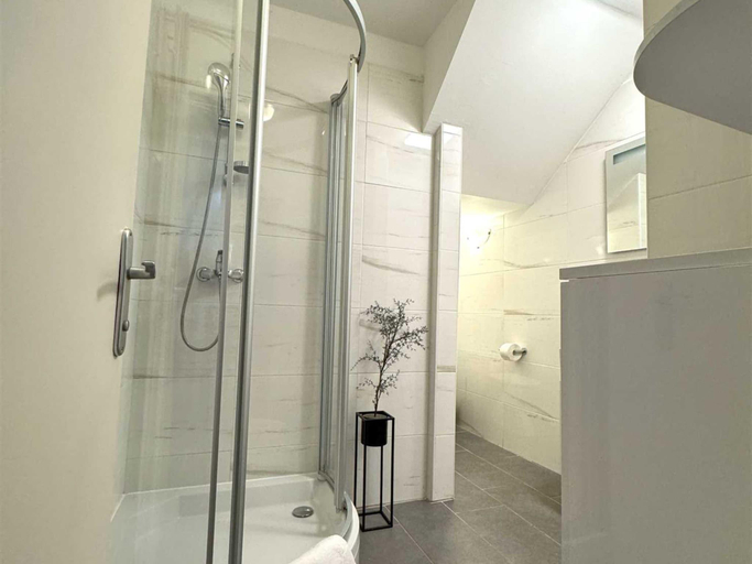 Bathroom 3, Like Zagreb - Downtown Apartment- Studio, Zagreb