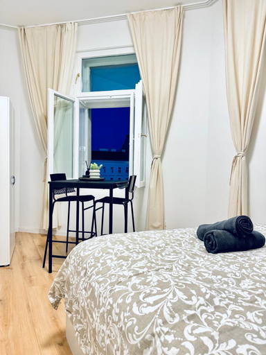 Room 4, Elegant 4BR Apt Near Westbahnhof, Wien