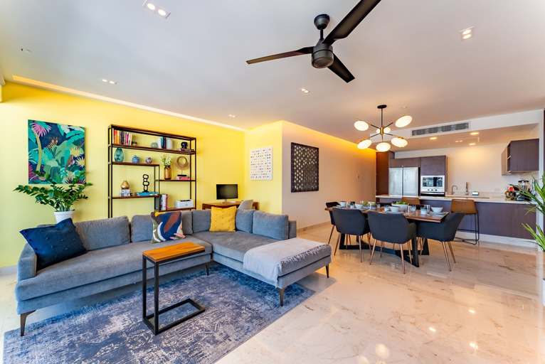 Room 2, Ph Ocean Lux at Marila Condo, Cozumel