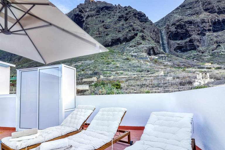 Room 4, Special Home w Tropical Garden Near Seaside, Santa Cruz de Tenerife
