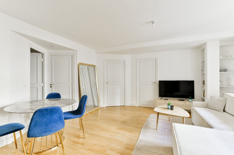 Room 5, Malakoff au Coeur de Paris Pour 6, Paris