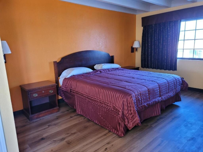 Bedroom 4, Espana Motel, Los Angeles