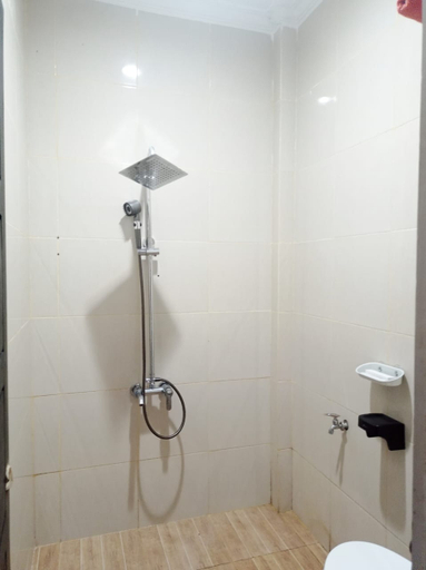 Bathroom, Cendrawasih Hotel Padang Panjang, Padang Panjang