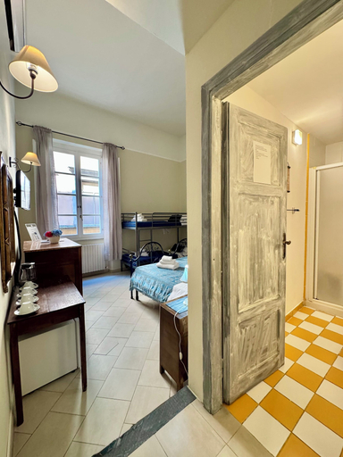 Bedroom 3, Lucca Charm, Lucca