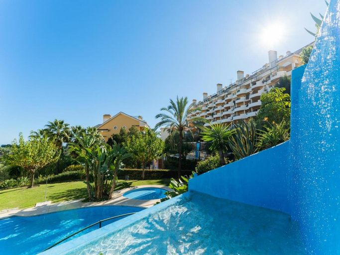 Room 5, Se Orio de Aloha 3 bed, Málaga