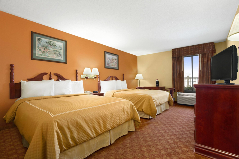 Bedroom 3, Ramada Limited Columbia, Richland