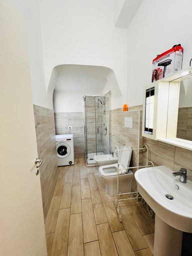 Bathroom 4, Villetta La Cinta Dx, Nuoro
