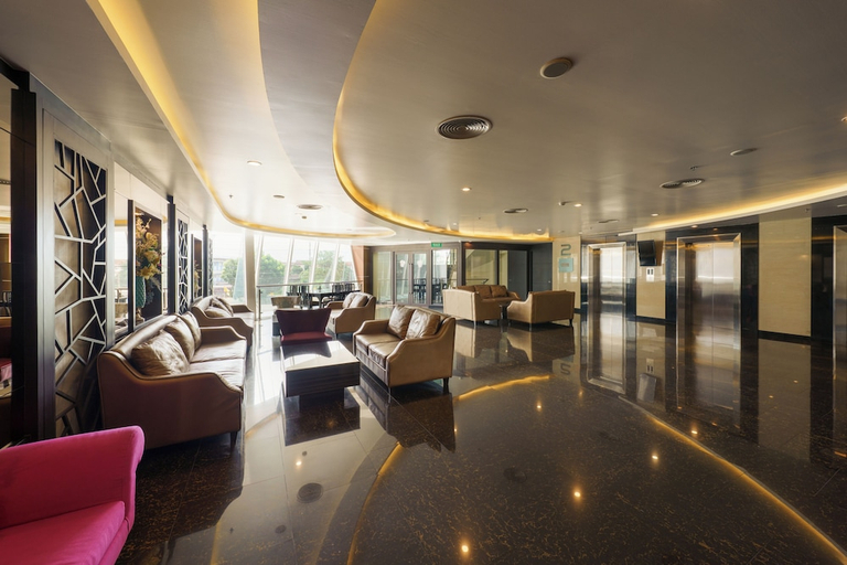 Others 5, Jolly Suites Petkasem, Krathum Baen