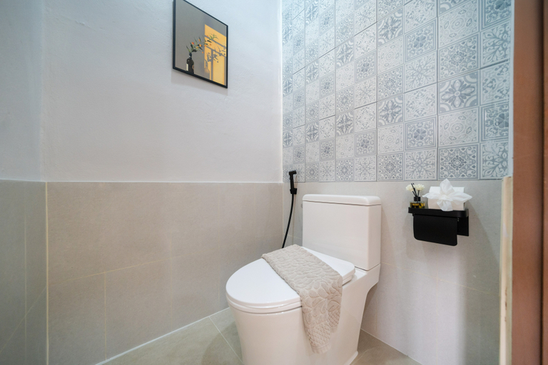Bathroom 3, Amaleena Pool Access, Phuket Island