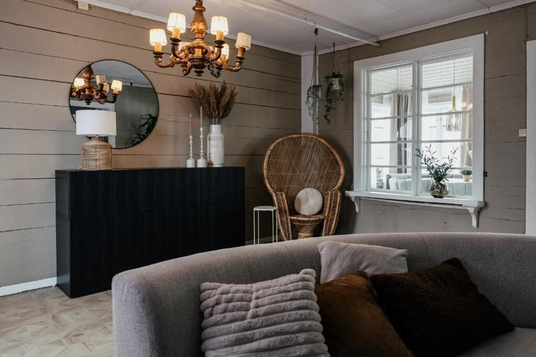 Lobby sitting area, Huset Vårt Bed and Breakfast, Hornindal