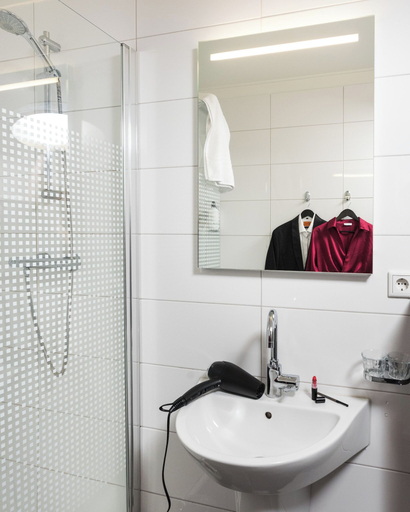 Bathroom 3, Hotel Pauw, Nijmegen