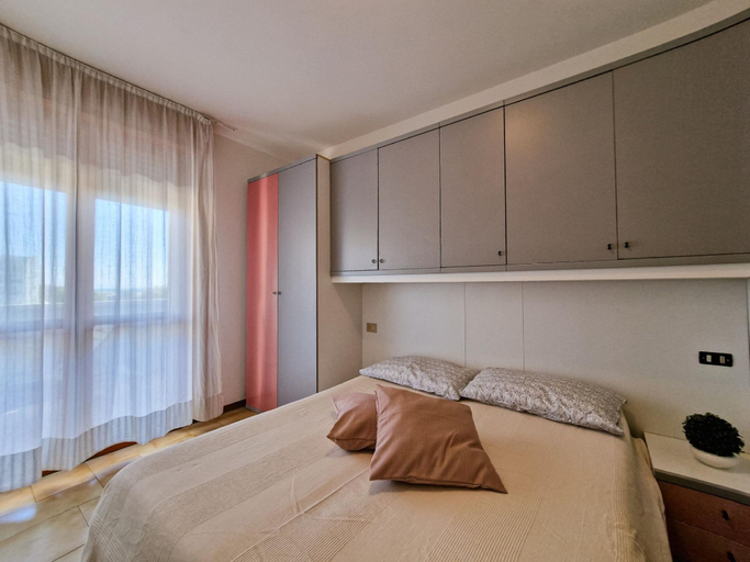 Bedroom 2, Amazing apartment with great view and swimming pool - By Beahost Rentals, Venezia