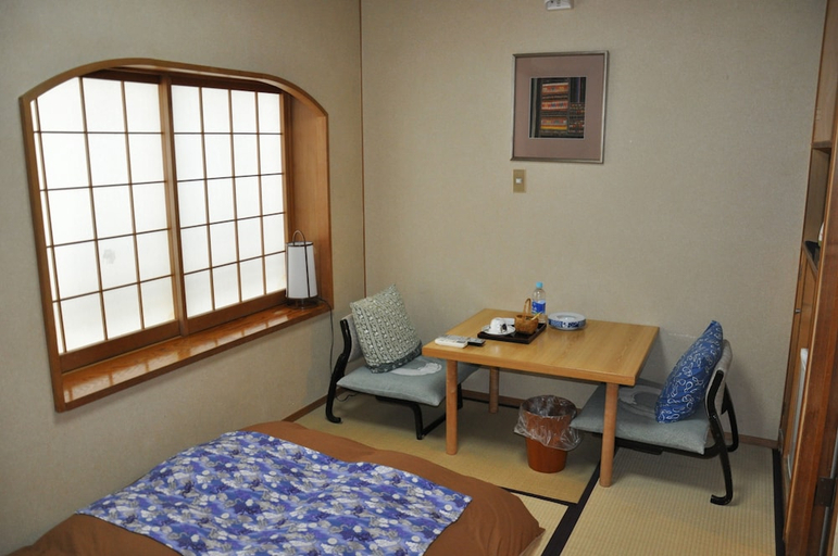 Bedroom, Yamanaka Ryokan, Taitō