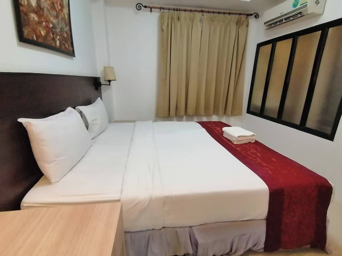 Primary image, AtWhitePatong, Phuket Island