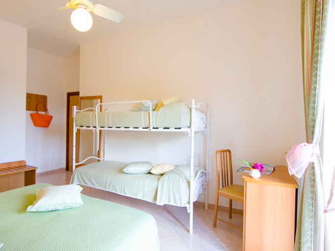 Bedroom 4, Hotel Villa Franz, Napoli